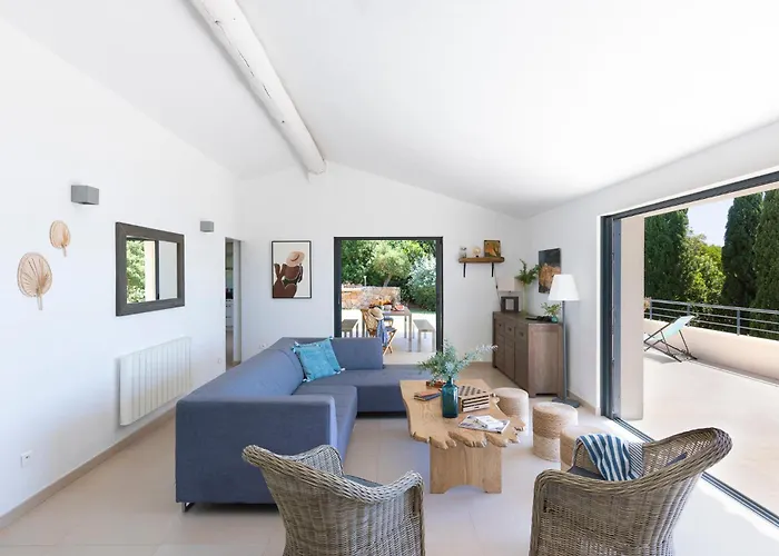 Marinarca Sitew Vecchio Marina Di Fiori Vue Piscine Chauffee Clim A Pied Tennis