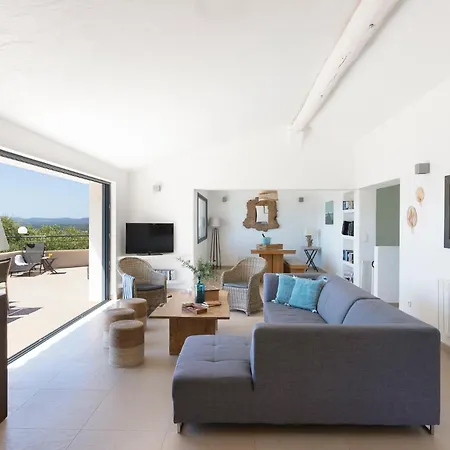 Marinarca Sitew Vecchio Marina Di Fiori Vue Piscine Chauffée Clim à Pied Tennis Porto Vecchio