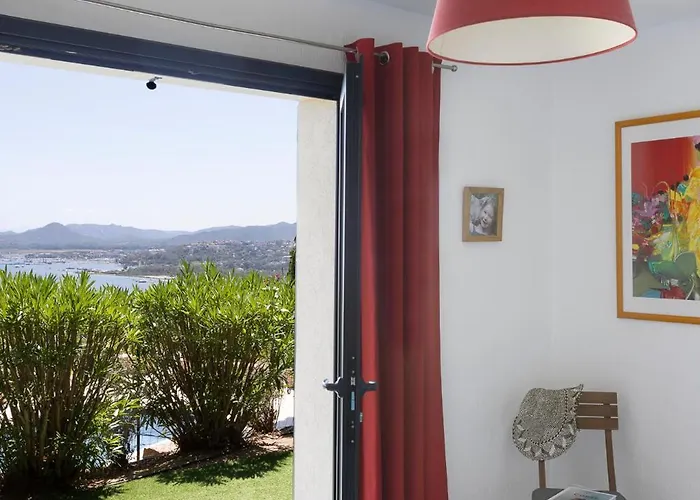 Marinarca Sitew Vecchio Marina Di Fiori Vue Piscine Chauffee Clim A Pied Tennis Вилла Порто-Веккьо