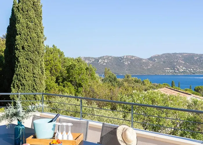 别墅 Marinarca Sitew Vecchio Marina Di Fiori Vue Piscine Chauffee Clim A Pied Tennis *