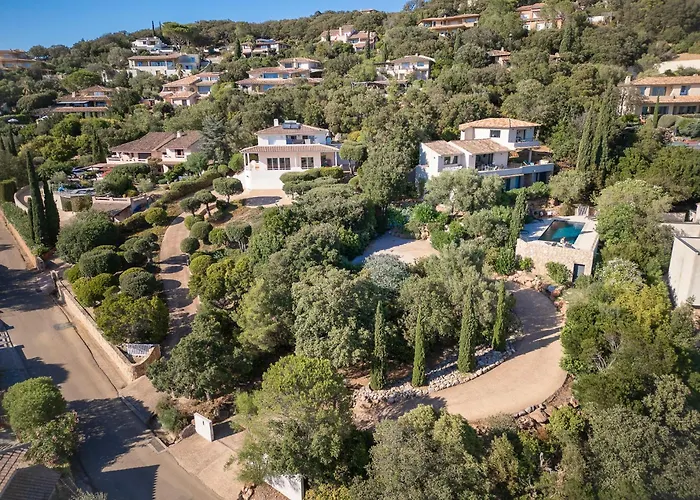 Вилла Marinarca Sitew Vecchio Marina Di Fiori Vue Piscine Chauffee Clim A Pied Tennis